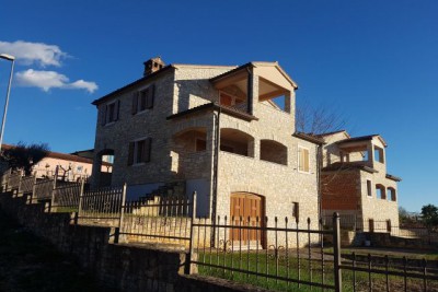 Дом Каштелир-Лабинци - в процессе строительства