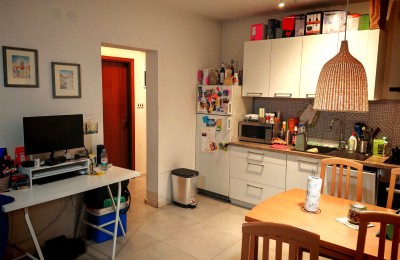 Beautiful two-bedroom apartment just 750 m from the sea