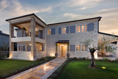 Villa in pietra di lusso nel cuore dell'Istria