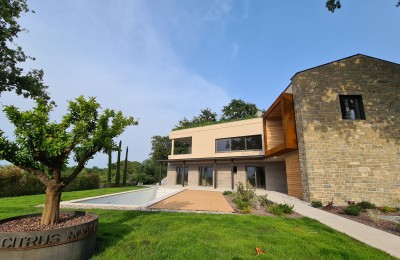 Beautiful, new modern villa near Porec - under construction