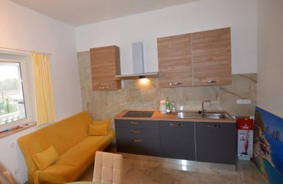 Apartment on two floors with a yard in a quiet location 2 km from the sea