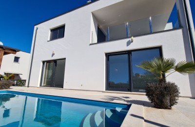 Beautiful new modern villa near Porec