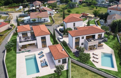 Una bellissima villa indipendente di alta qualità con piscina nelle vicinanze di Orsera