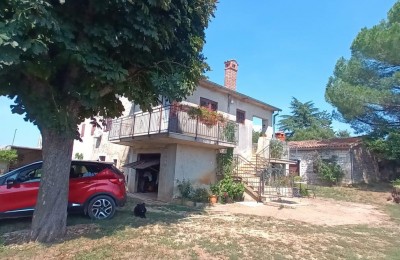 Steinhaus in wunderschöner Lage inmitten der Natur