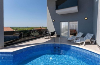Beautiful detached villa with open sea views