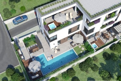 Gorgeous house with roof terrace and sea view - under construction