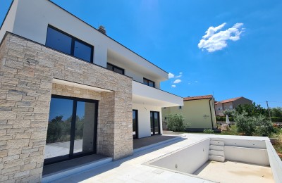 Beautiful modern villa with sea views