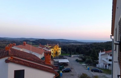 Schöne Wohnung mit Meerblick - 1200 m vom Zentrum von Vrsar und dem Meer entfernt