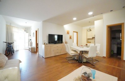 Apartment in the wider center of Poreč - only 600 m from the sea