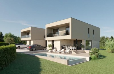 Una bellissima villa moderna con piscina nel centro più ampio di Parenzo