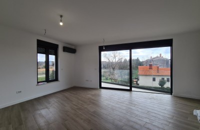 Beautiful new apartment with a terrace - 500 m from the sea
