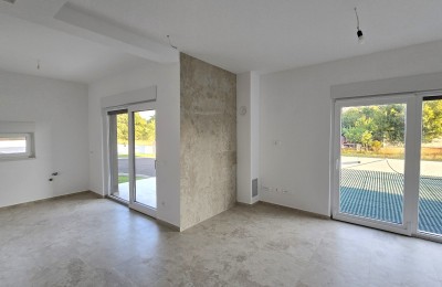 Appartamento in un bel palazzo con ingresso indipendente, a 1500 m dal mare